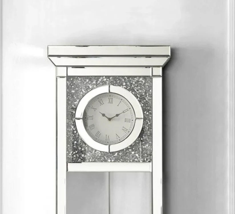 Accessories > Clocks