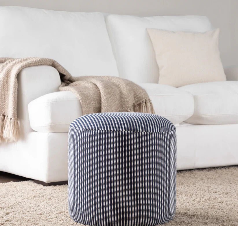 Accessories > Poufs - Couch