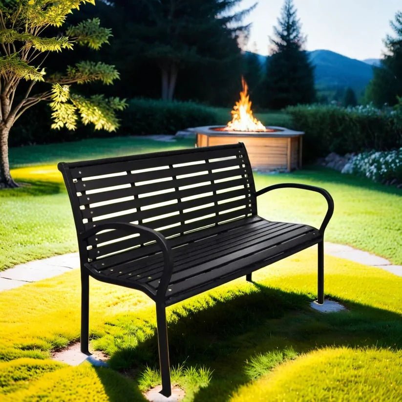 Outdoor > Benches - Couch