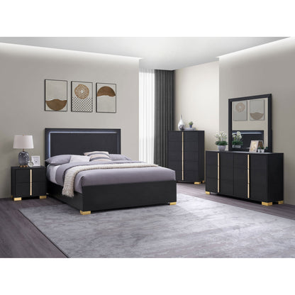 Bedroom Set With Accents