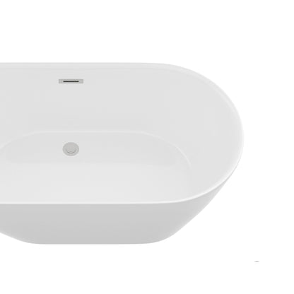 Glossy Freestanding Bathtub With Chrome Pop Up Drain